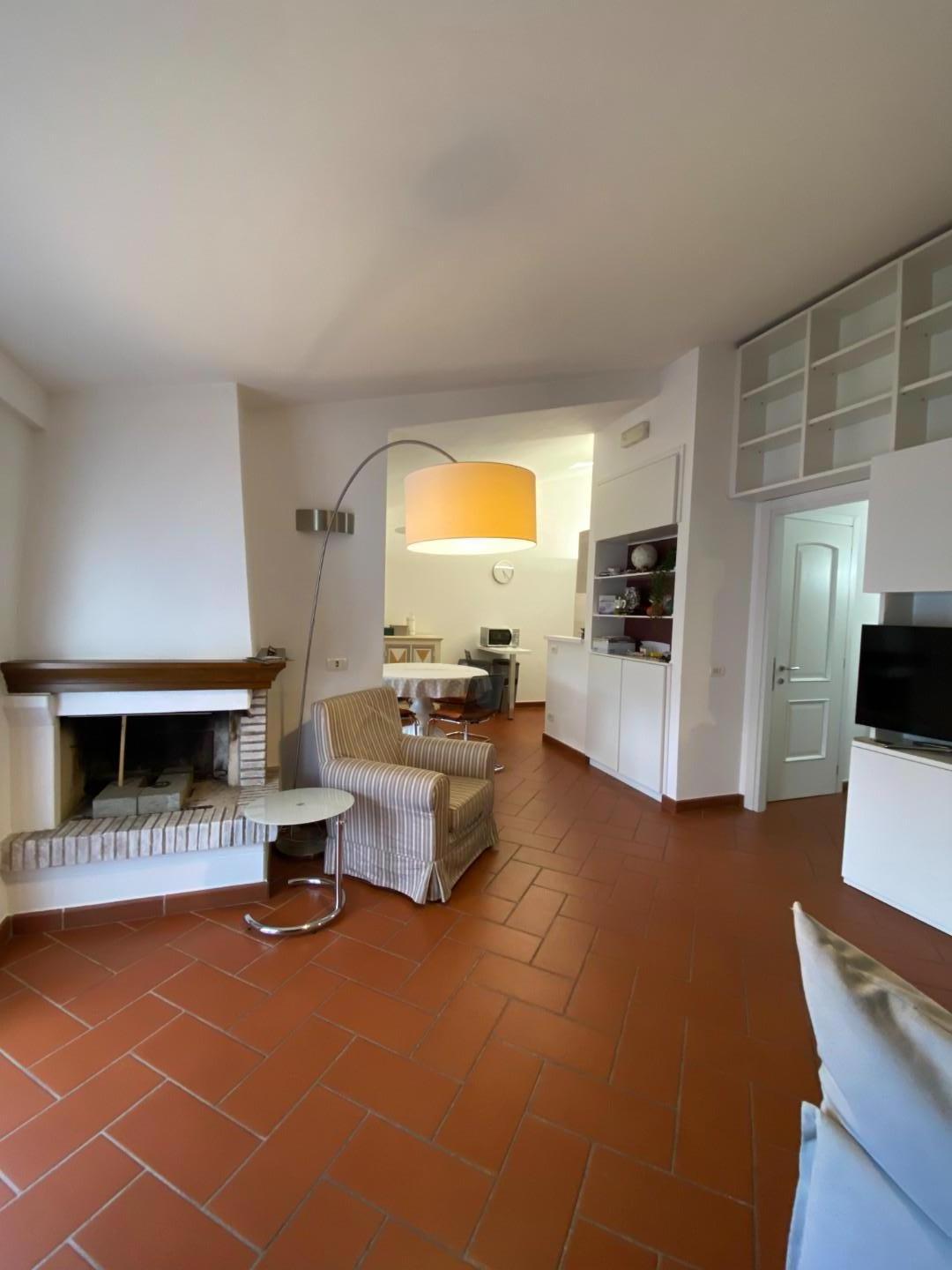 Quadrilocale arredato in affitto, Carmignano comeana