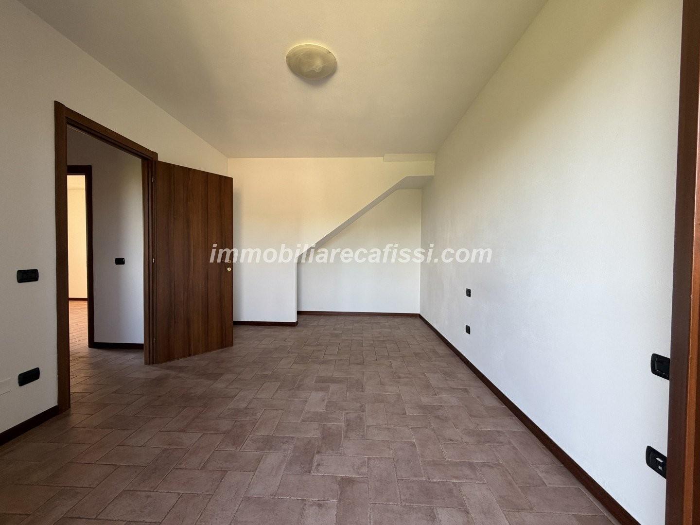 Quadrilocale con terrazzi, Carmignano comeana
