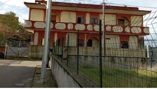 Quadrilocale in vendita in viale p. canonica- parco venere, Castel Volturno