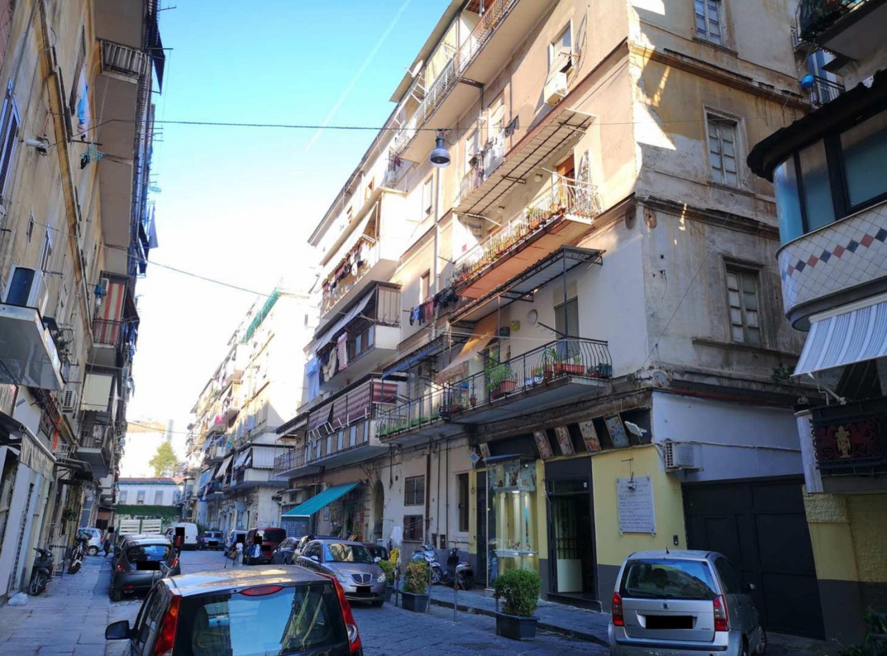 Monolocale in vendita in via padre ludovico da casoria, Napoli