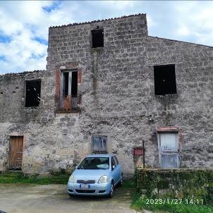 Stabile/Palazzo in vendita in via pettoruti, Caianello