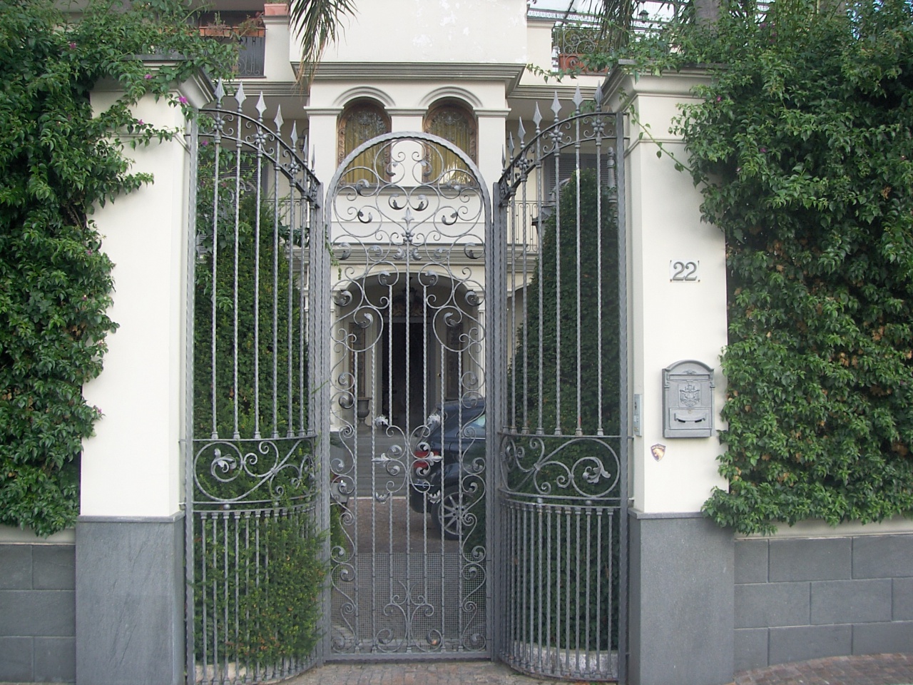 Villa in vendita in via raffaello, Casapesenna