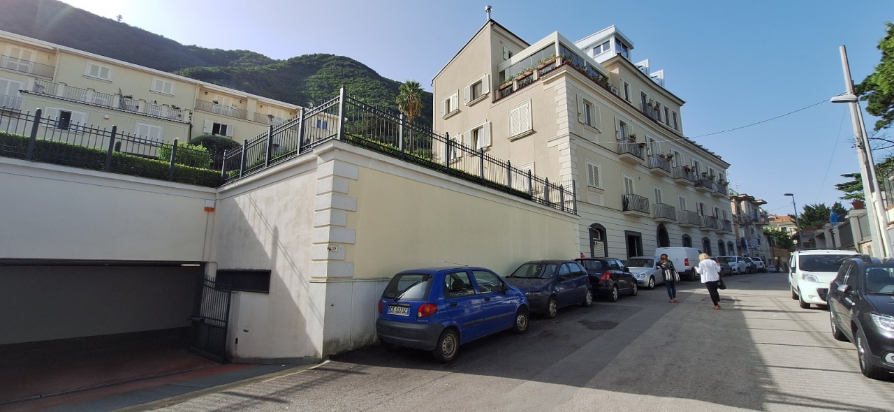 Quadrilocale in vendita in via vico i francesco cosenza, Castellammare di Stabia