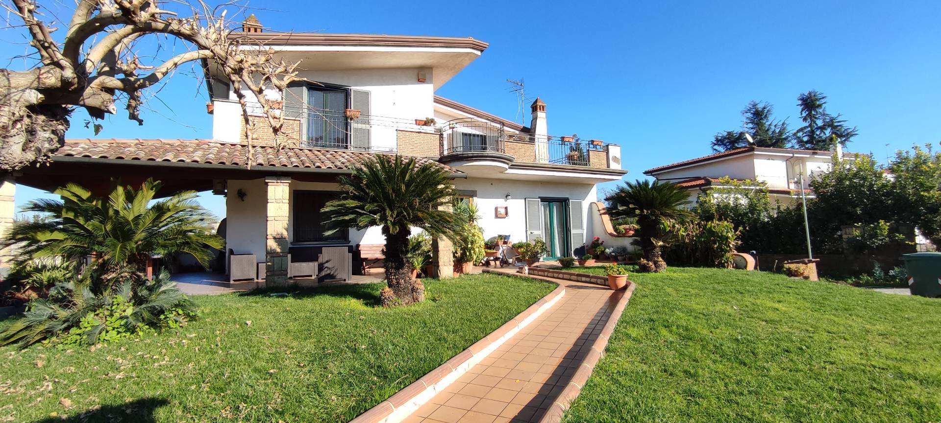 Villa in vendita a Casalnuovo di Napoli