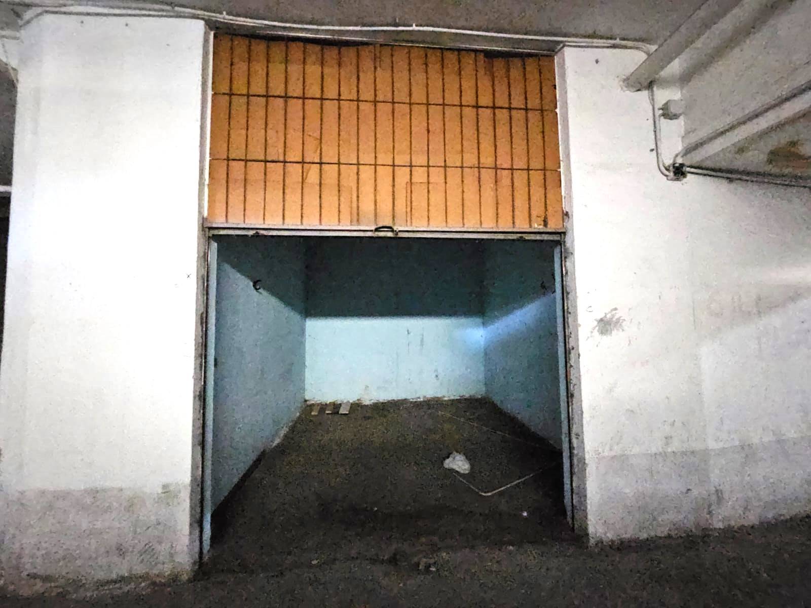 Box in vendita a Pomigliano d'Arco