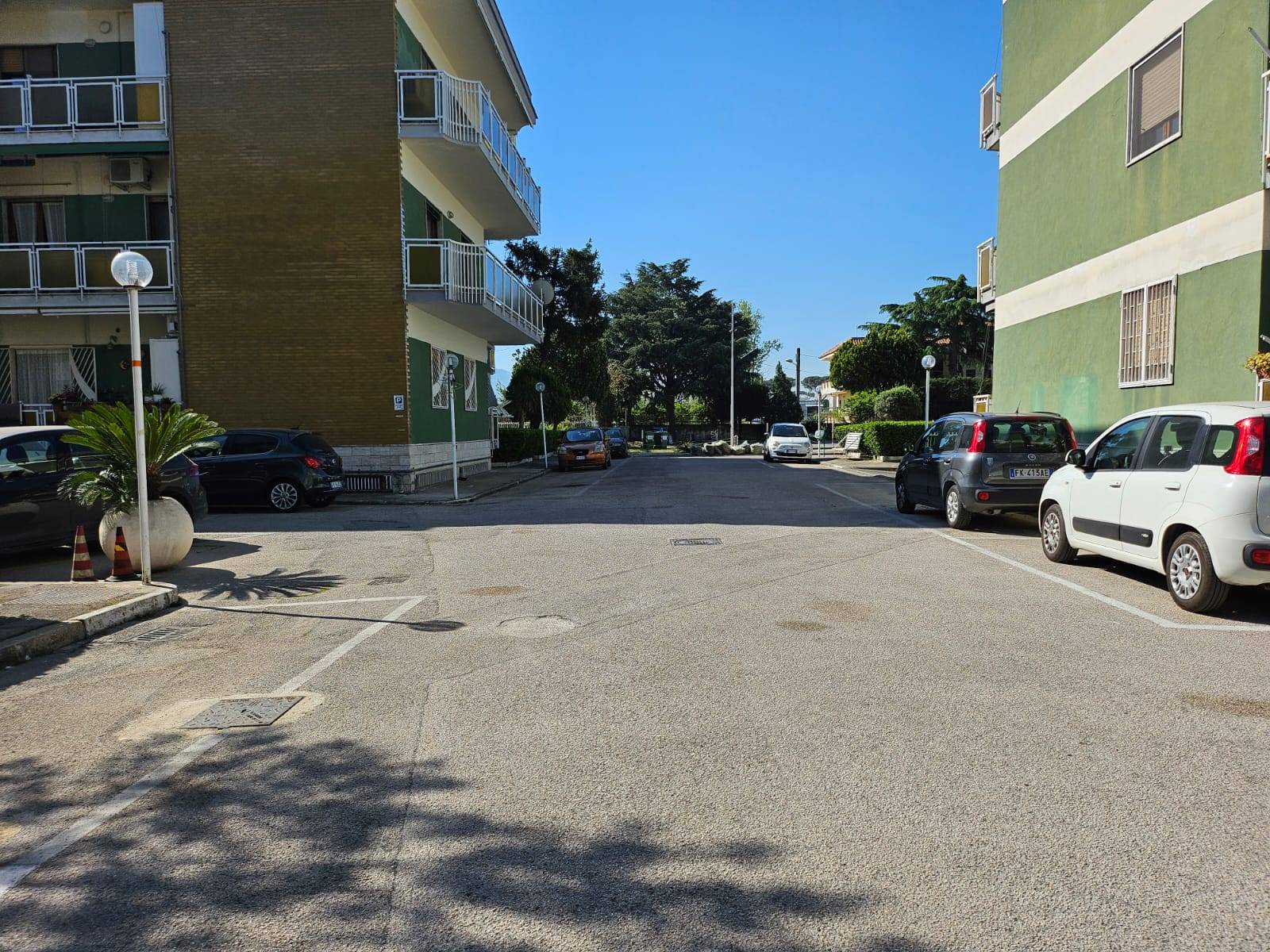 Box in vendita a Pomigliano d'Arco