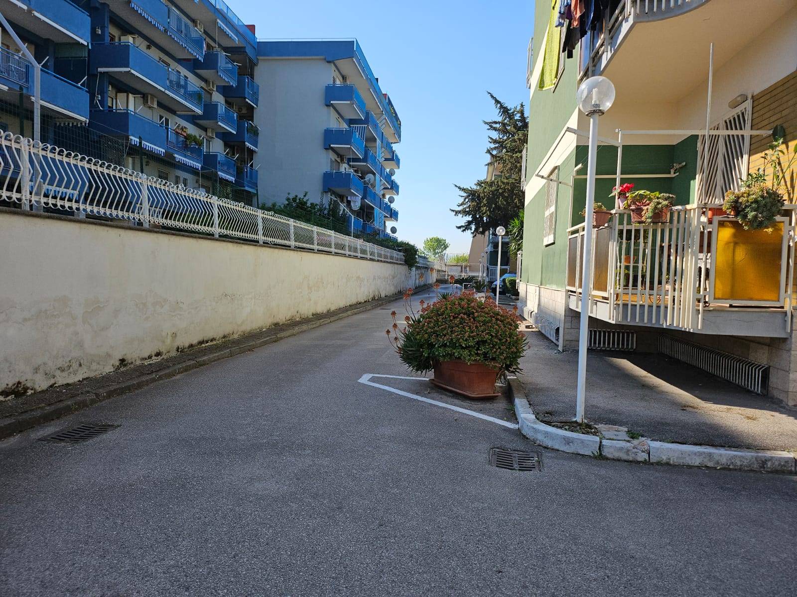 Box in vendita a Pomigliano d'Arco