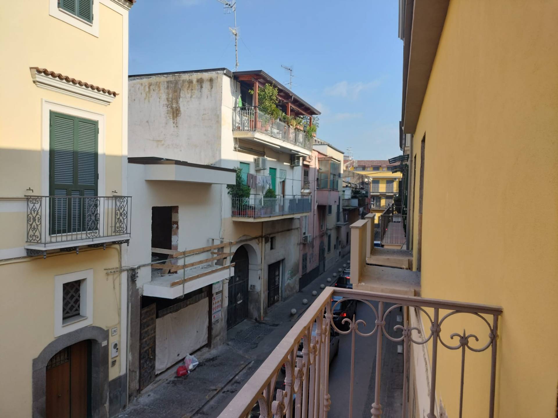edificio in vendita a Pomigliano d'Arco