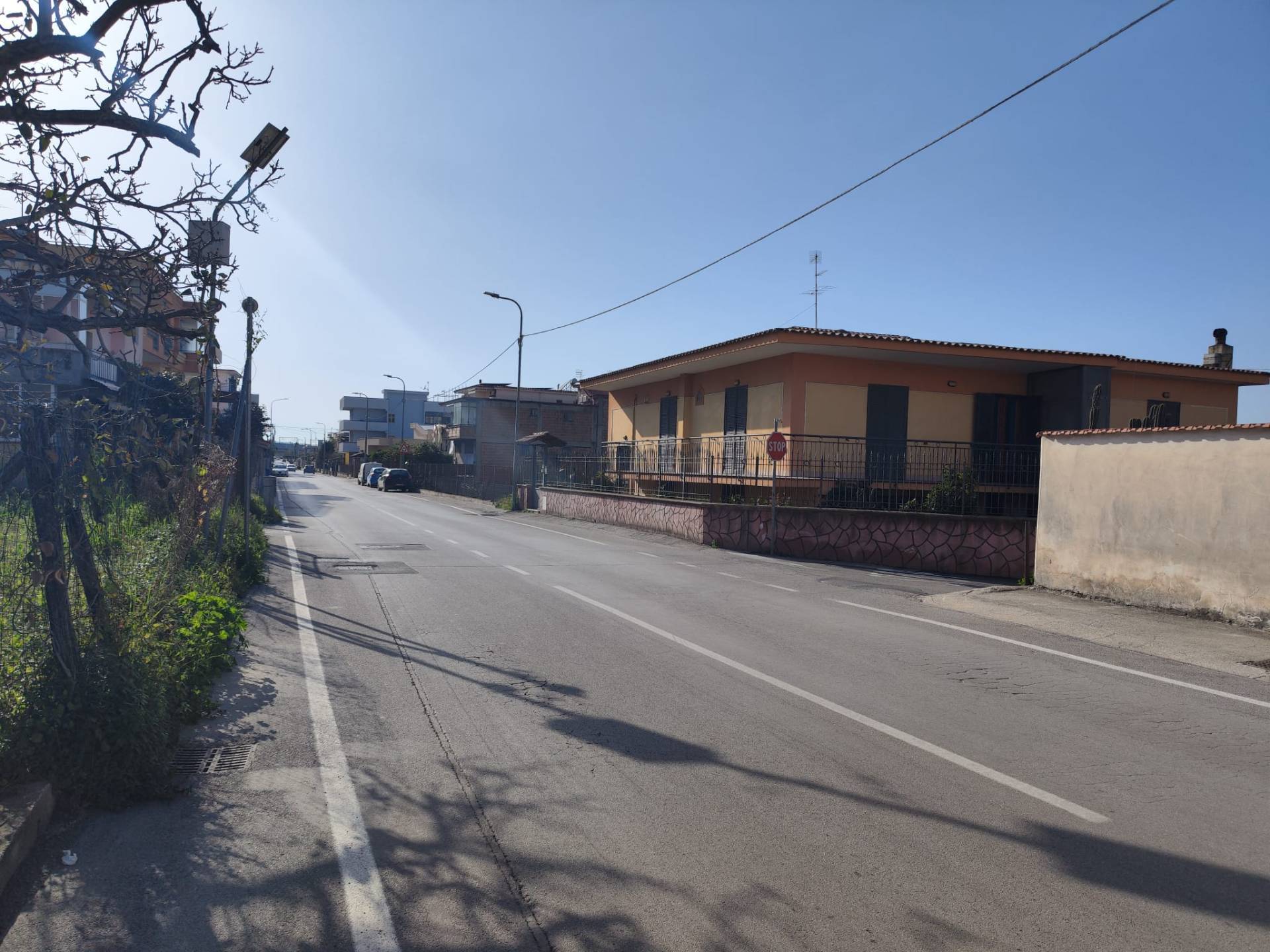 Locale commerciale in affitto a Sant'Anastasia