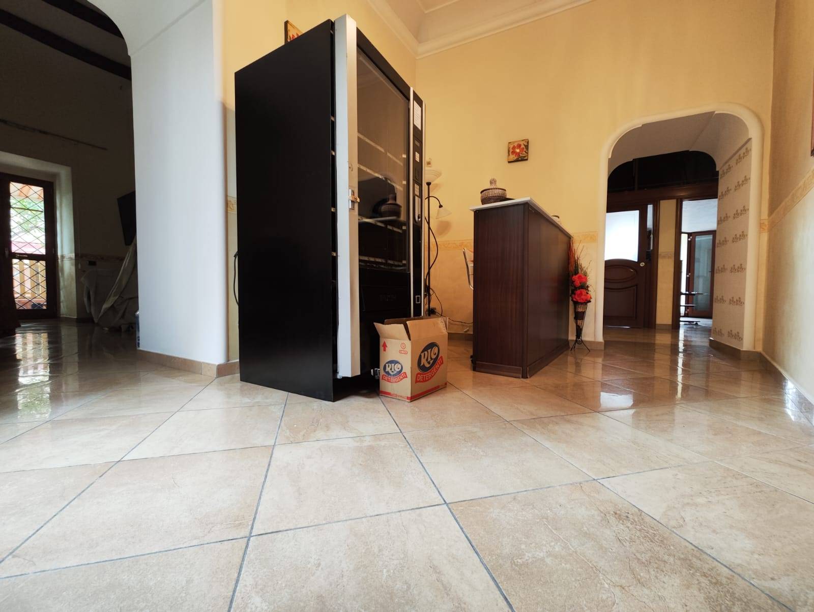 Appartamento in vendita a Napoli, Capodimonte