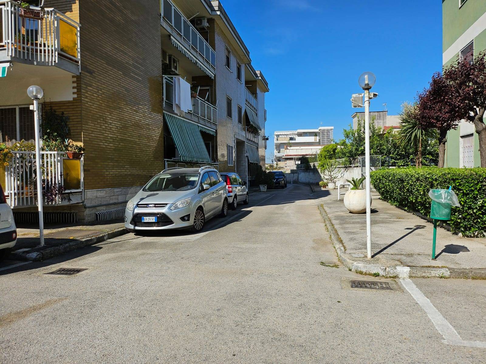 Box in vendita a Pomigliano d'Arco