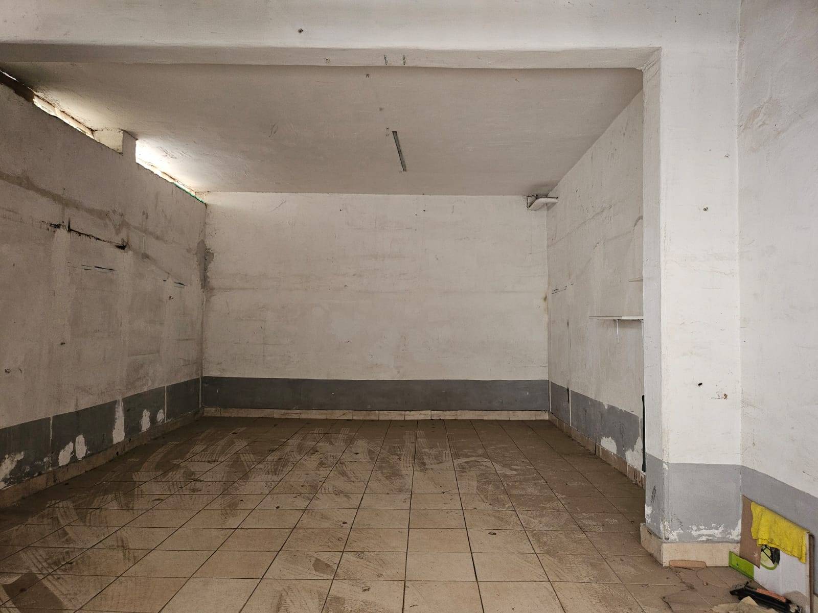 Box in vendita a Pomigliano d'Arco