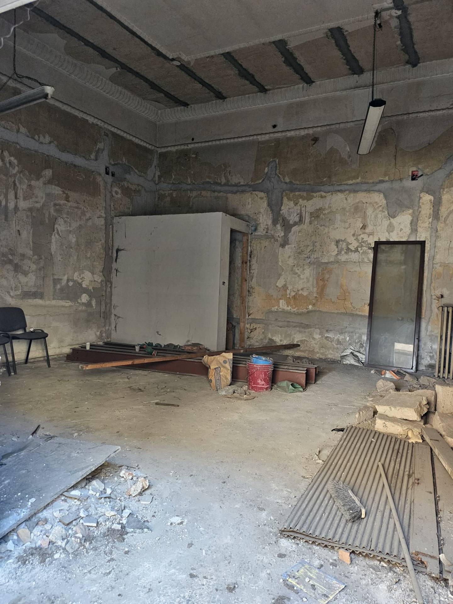 locale commerciale in affitto a Pomigliano d'Arco