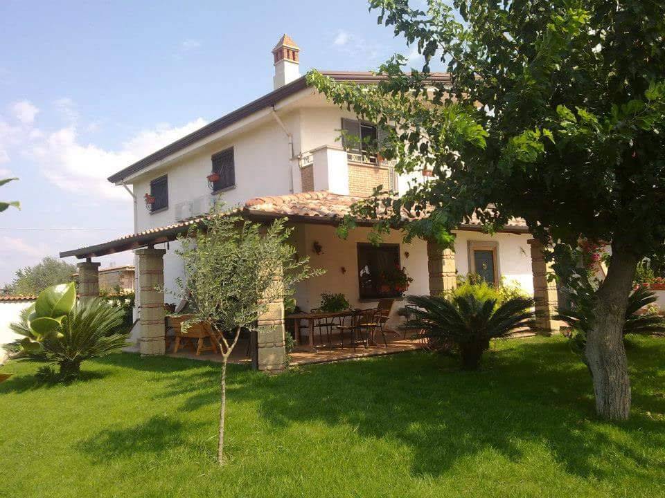 Villa in vendita a Casalnuovo di Napoli