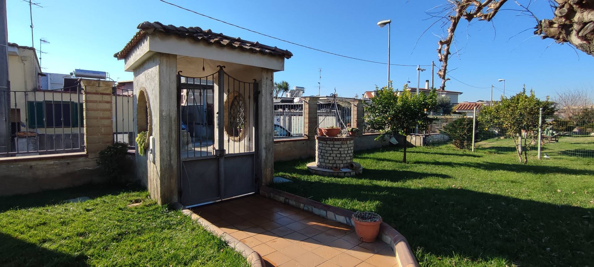 Villa in vendita a Casalnuovo di Napoli