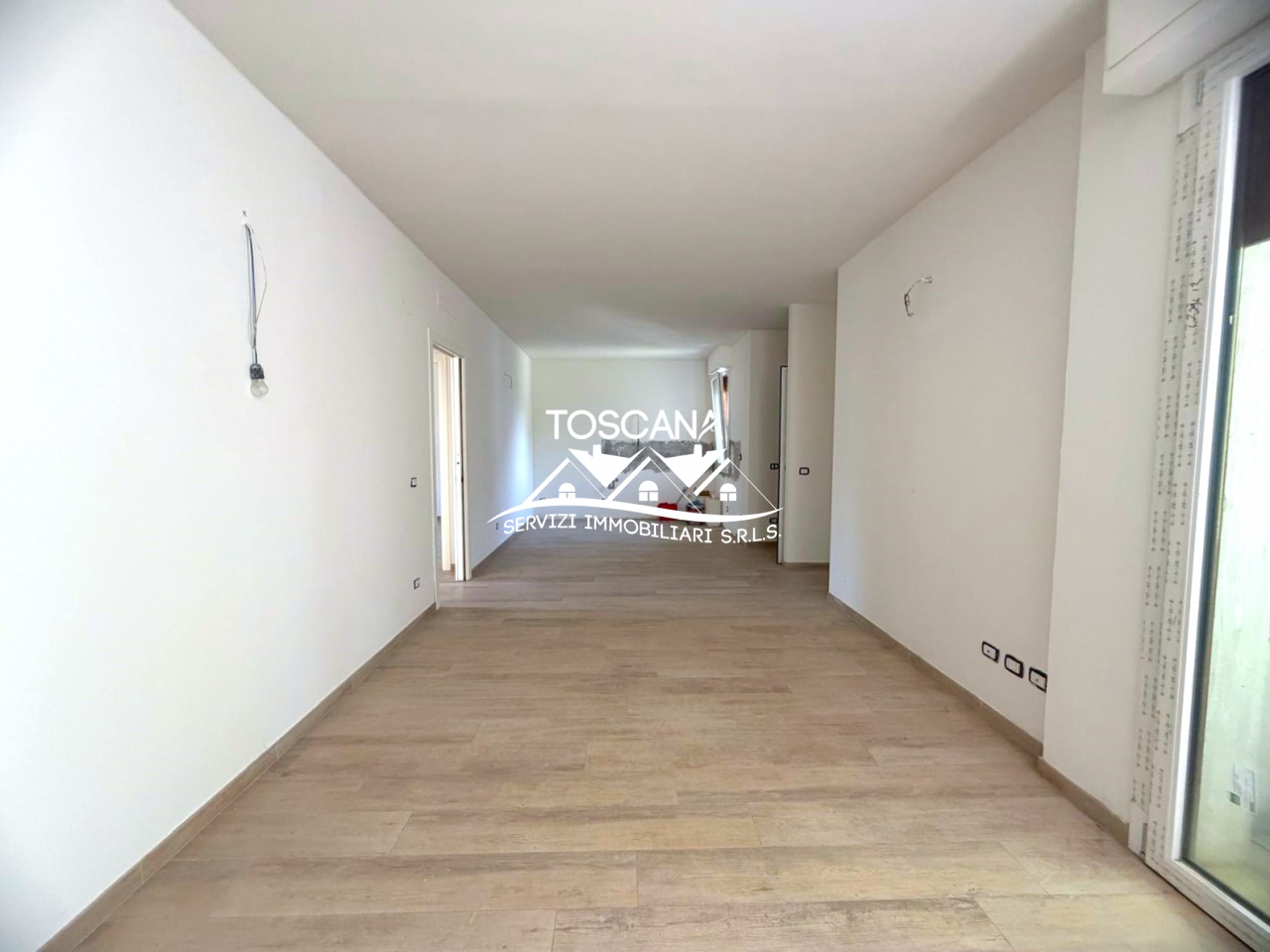 Trilocale ristrutturato a Campi Bisenzio