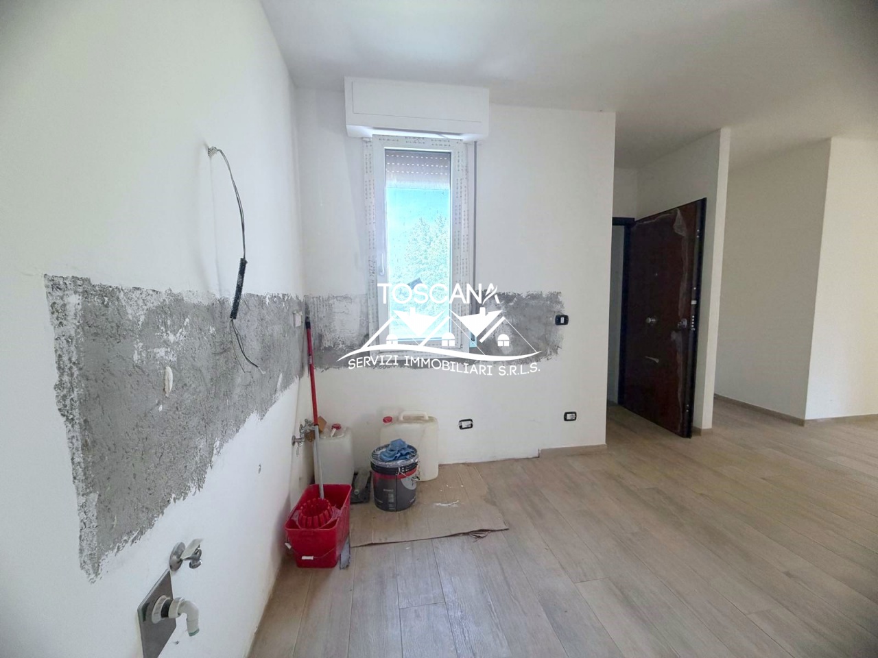 Trilocale ristrutturato a Campi Bisenzio