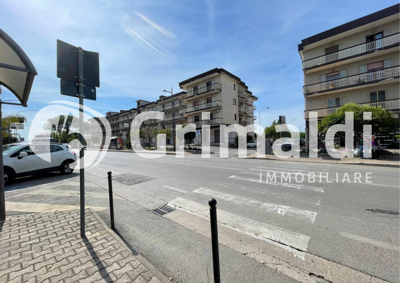 Negozio in affitto a Montecorvino Pugliano