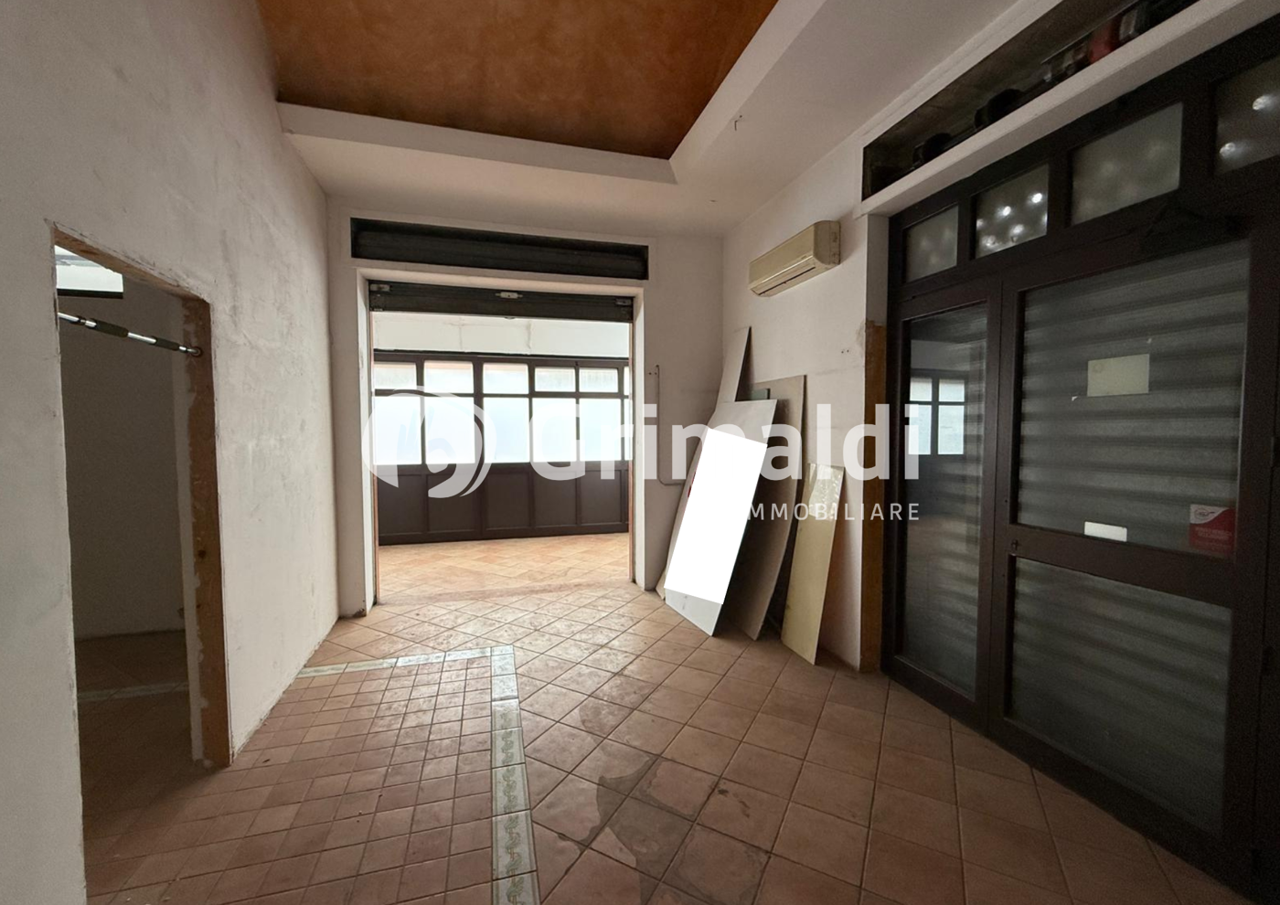 Negozio in vendita a Pontecagnano Faiano