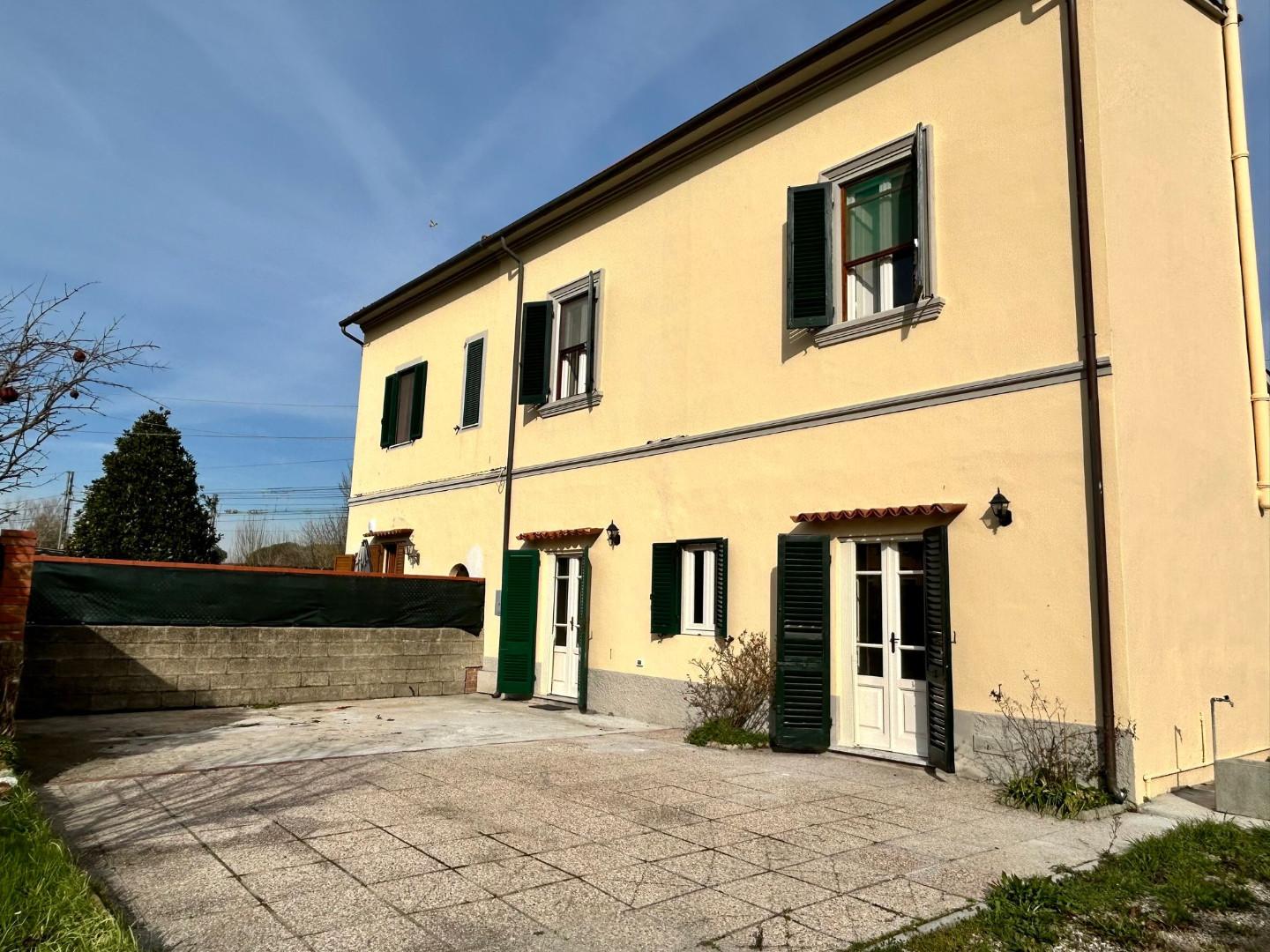 Casa indipendente con giardino, Cascina titignano