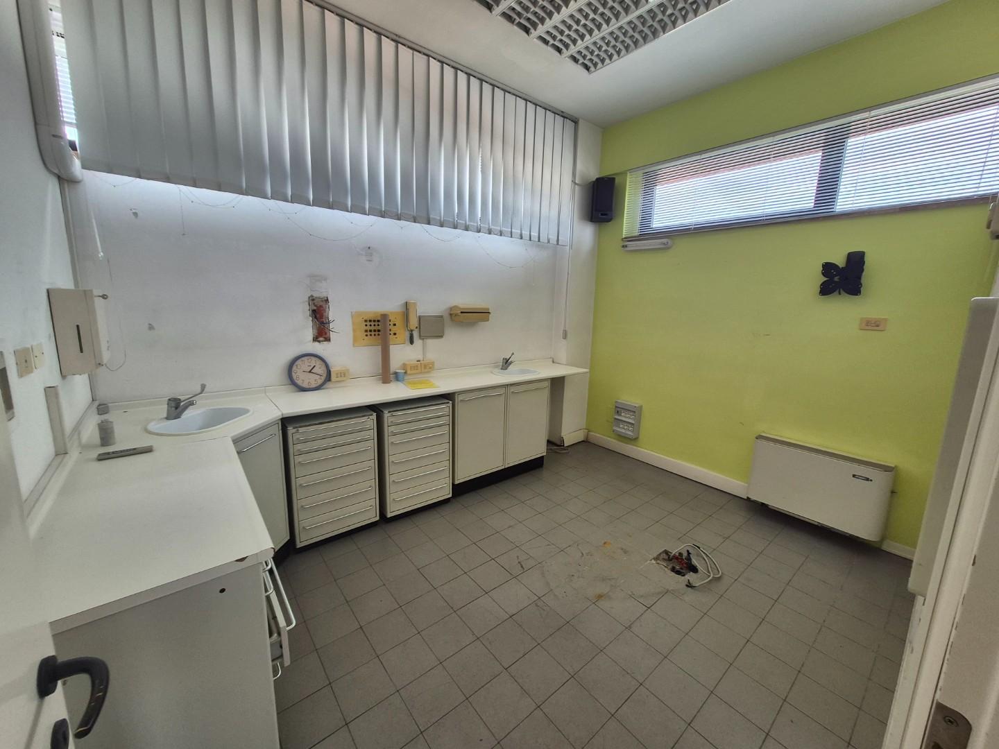 Laboratorio in vendita, San Giuliano Terme la fontina