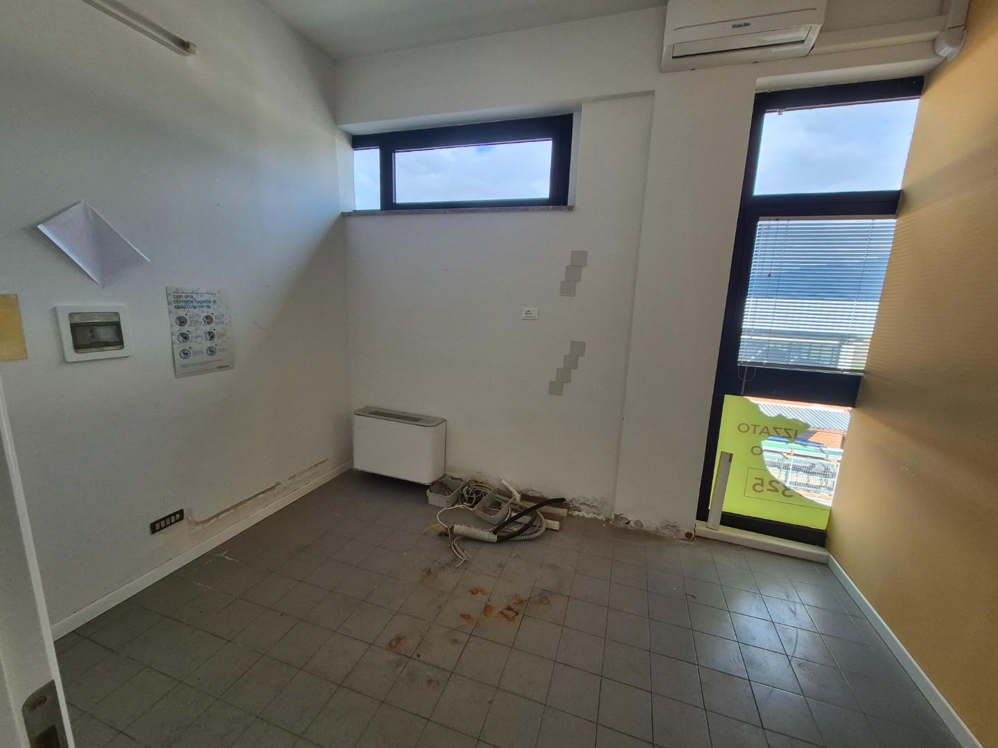 Laboratorio in vendita, San Giuliano Terme la fontina