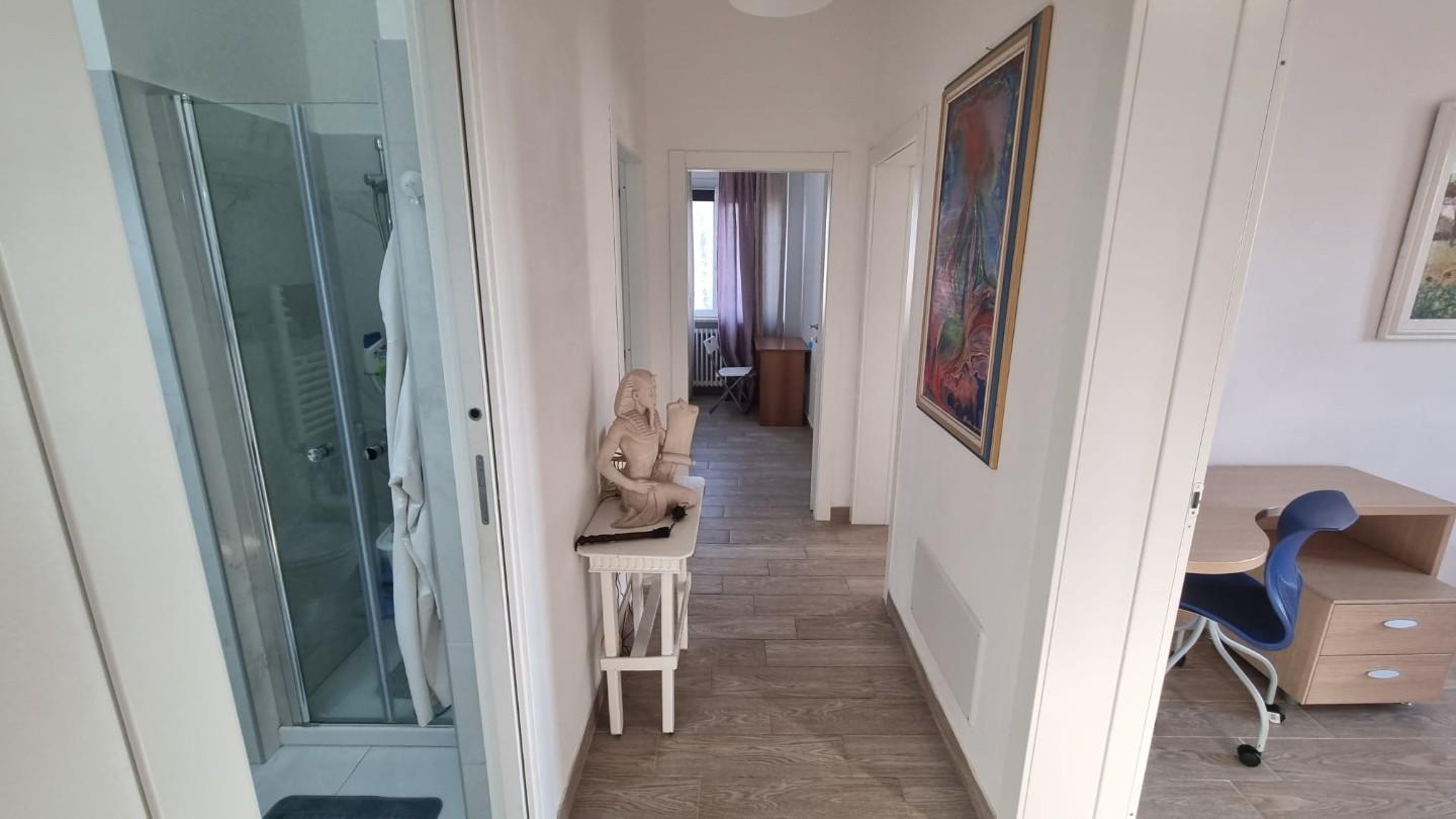 Stanza Singola ristrutturata, Pisa ingegneria