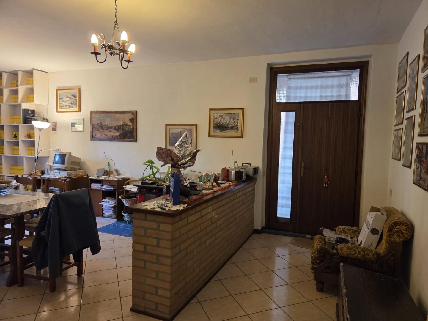 Villa Bifamiliare con giardino, Monteriggioni uopini