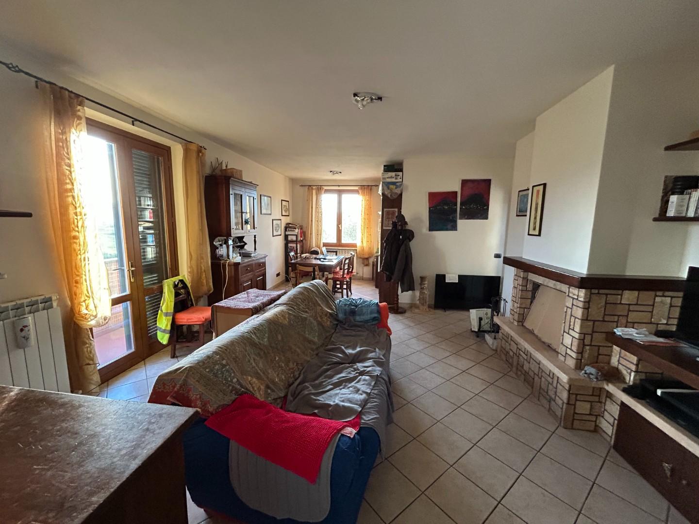 Appartamento con terrazzo, Sovicille san rocco a pilli