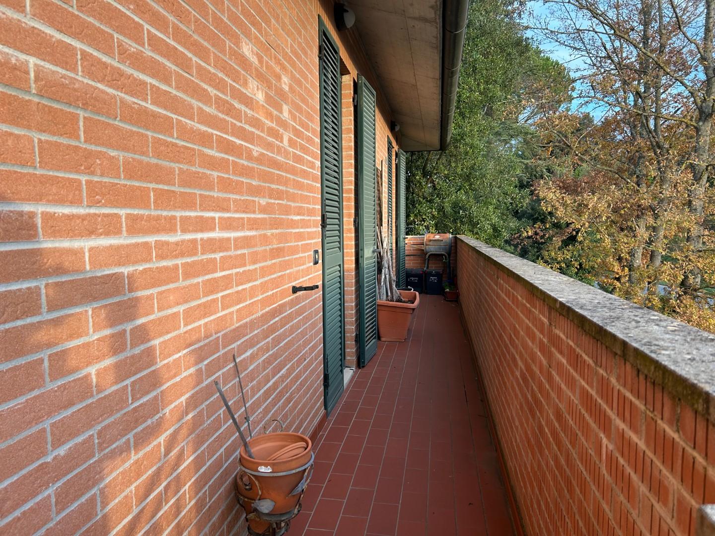 Appartamento con terrazzo, Sovicille san rocco a pilli