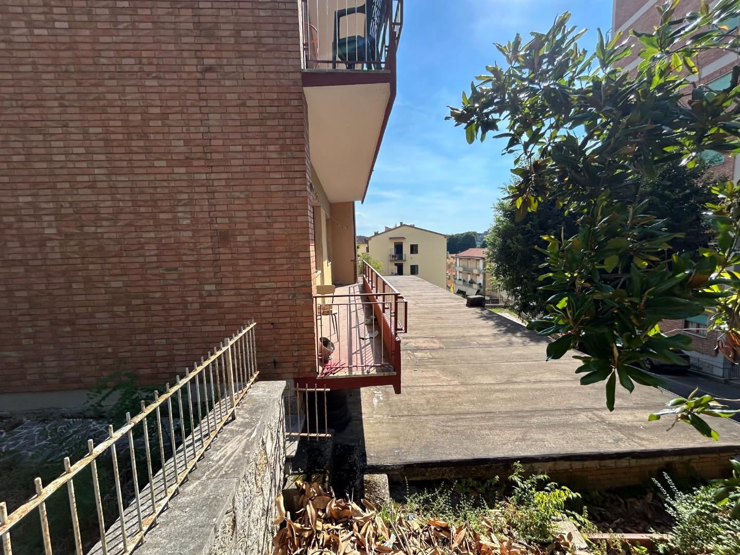 Appartamento con giardino, Siena s. prospero