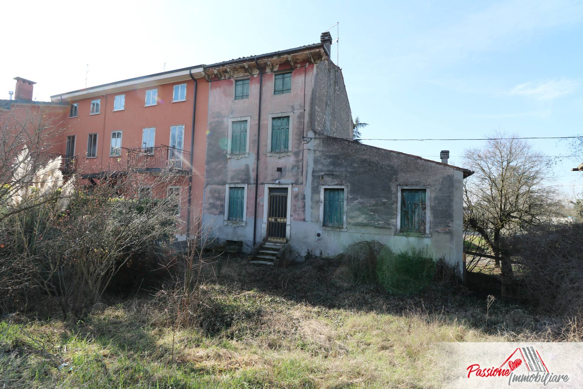 Rustico da ristrutturare, Verona parona