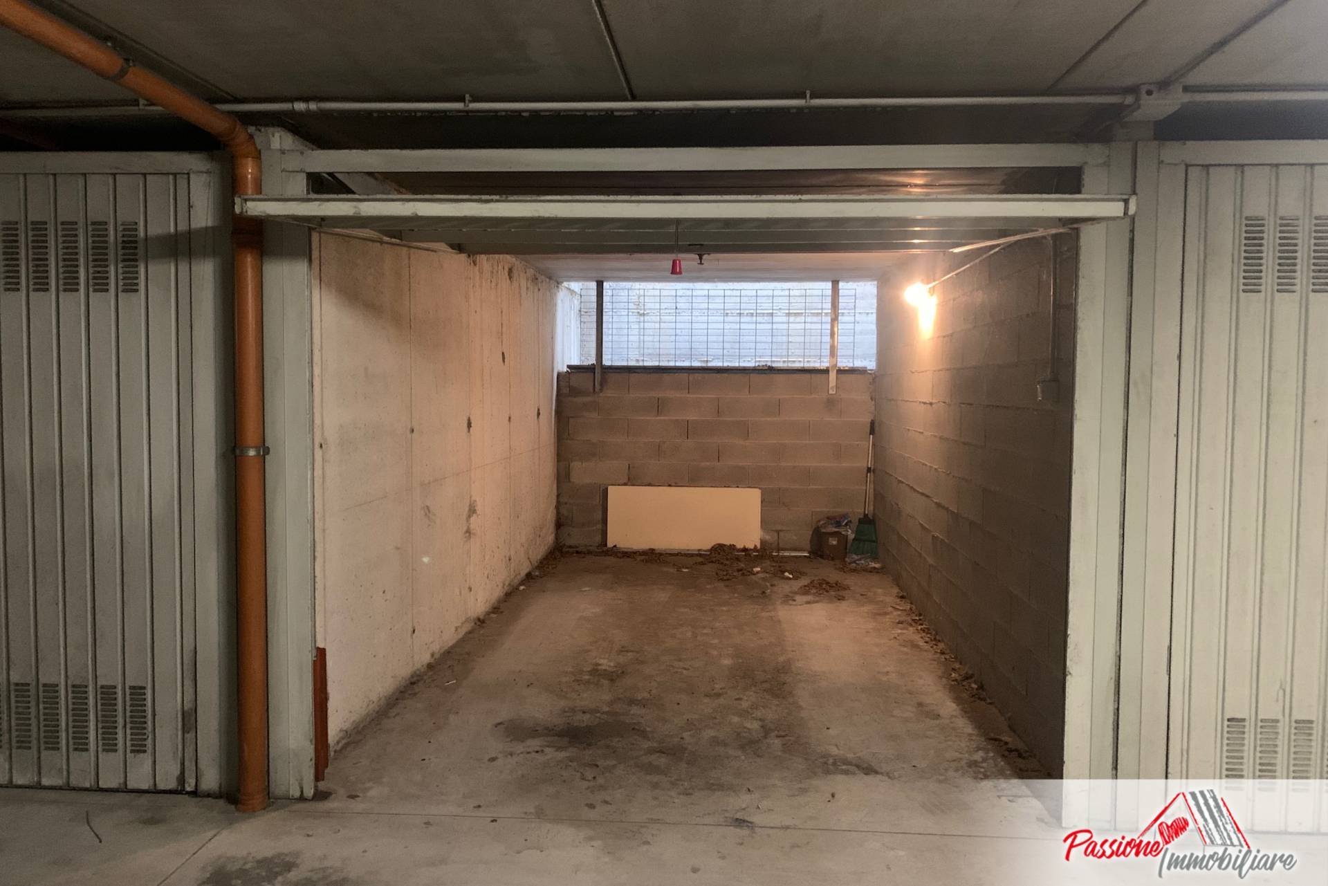 Garage in vendita a Verona, Golosine