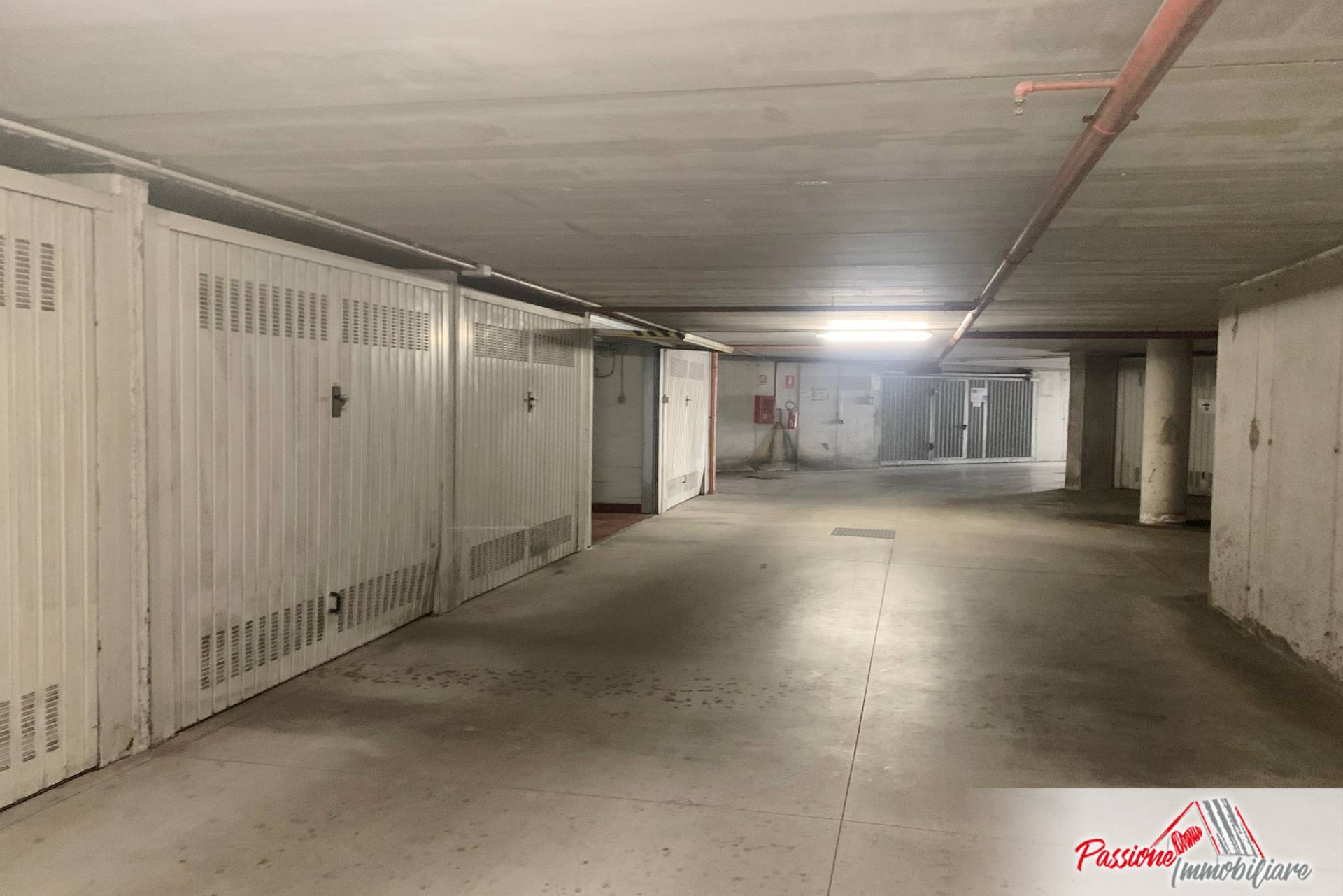 Garage in vendita a Verona, Golosine