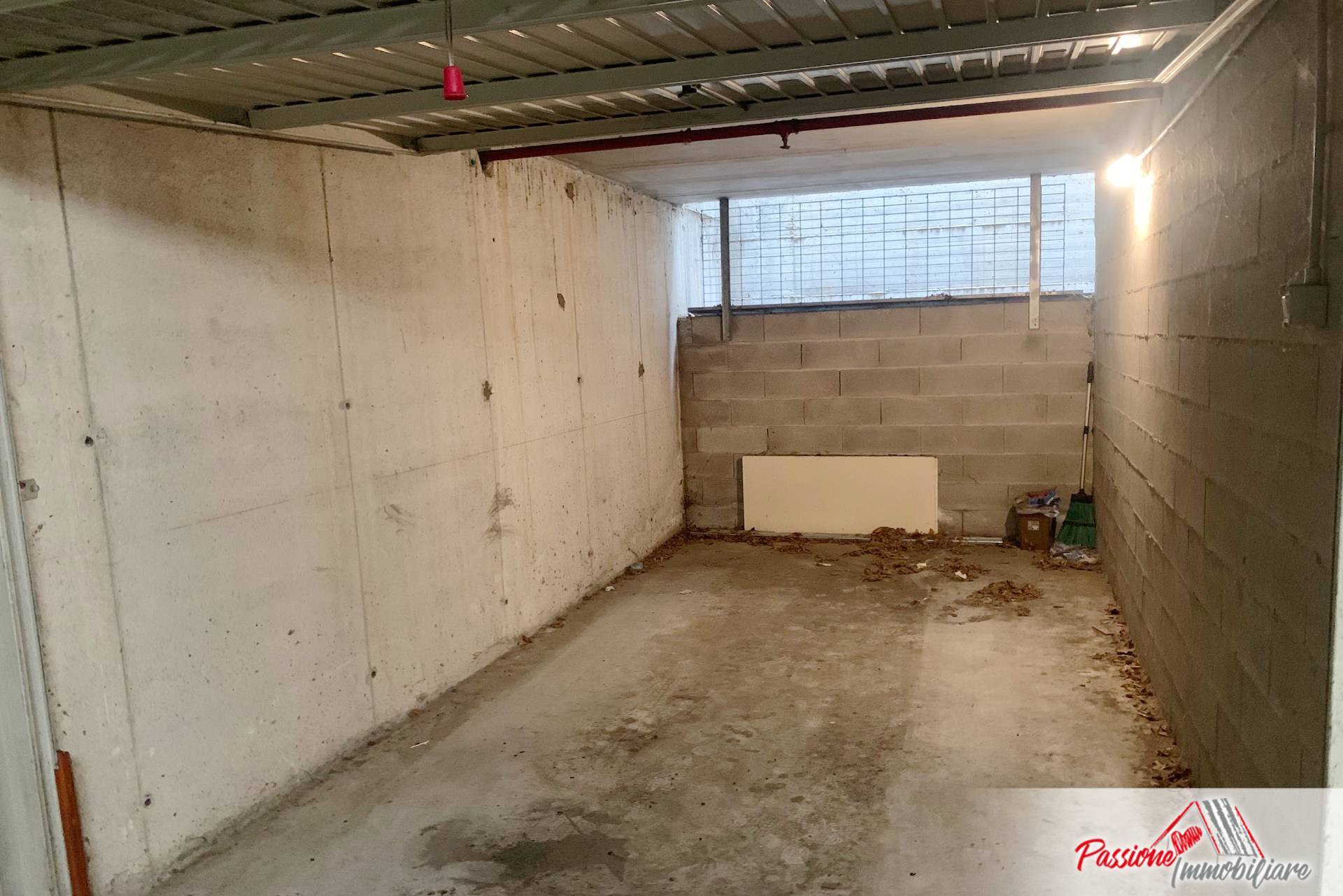 Garage in vendita a Verona, Golosine