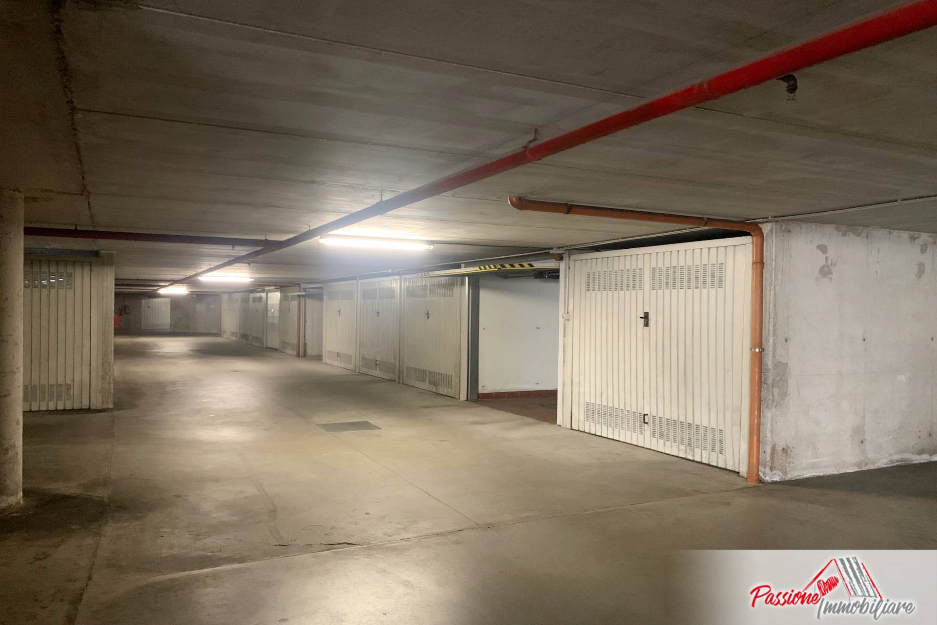 Garage in vendita a Verona, Golosine