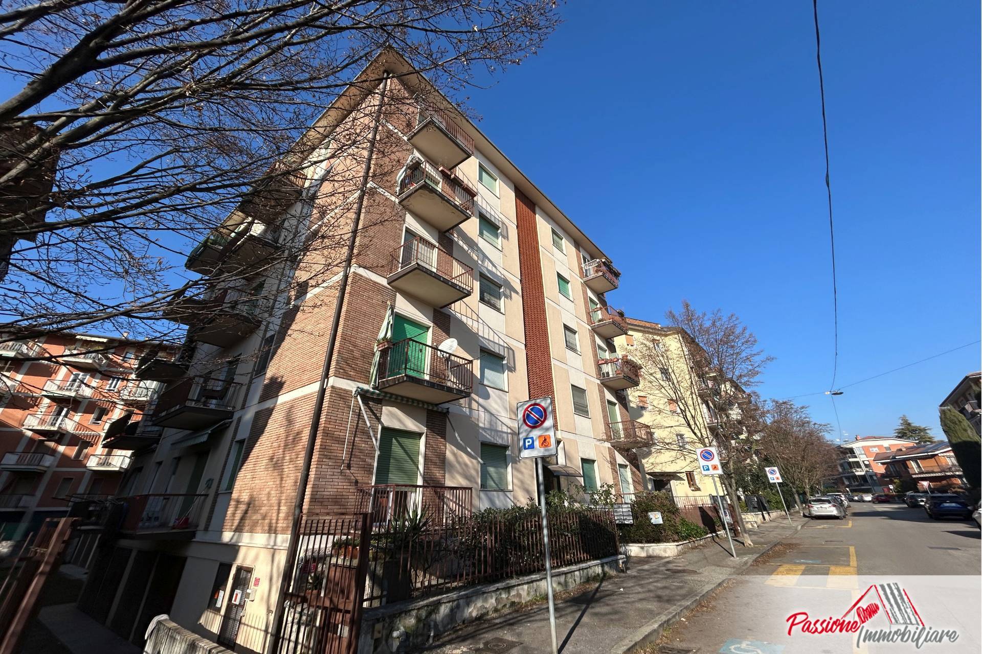 Appartamento in vendita a Verona, Ponte Crencano