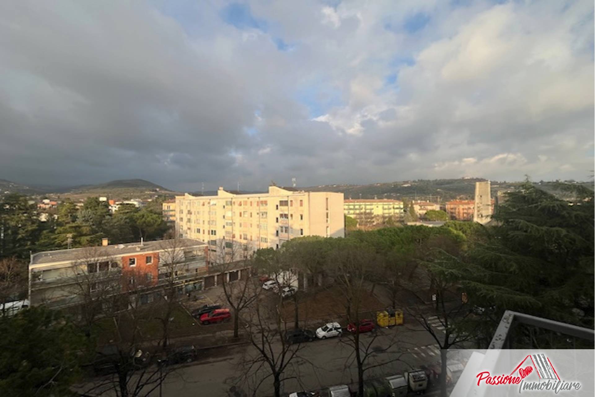 Appartamento in vendita a Verona, Ponte Crencano