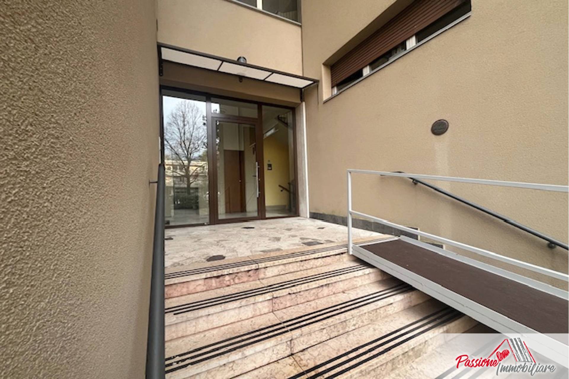 Appartamento in vendita a Verona, Ponte Crencano