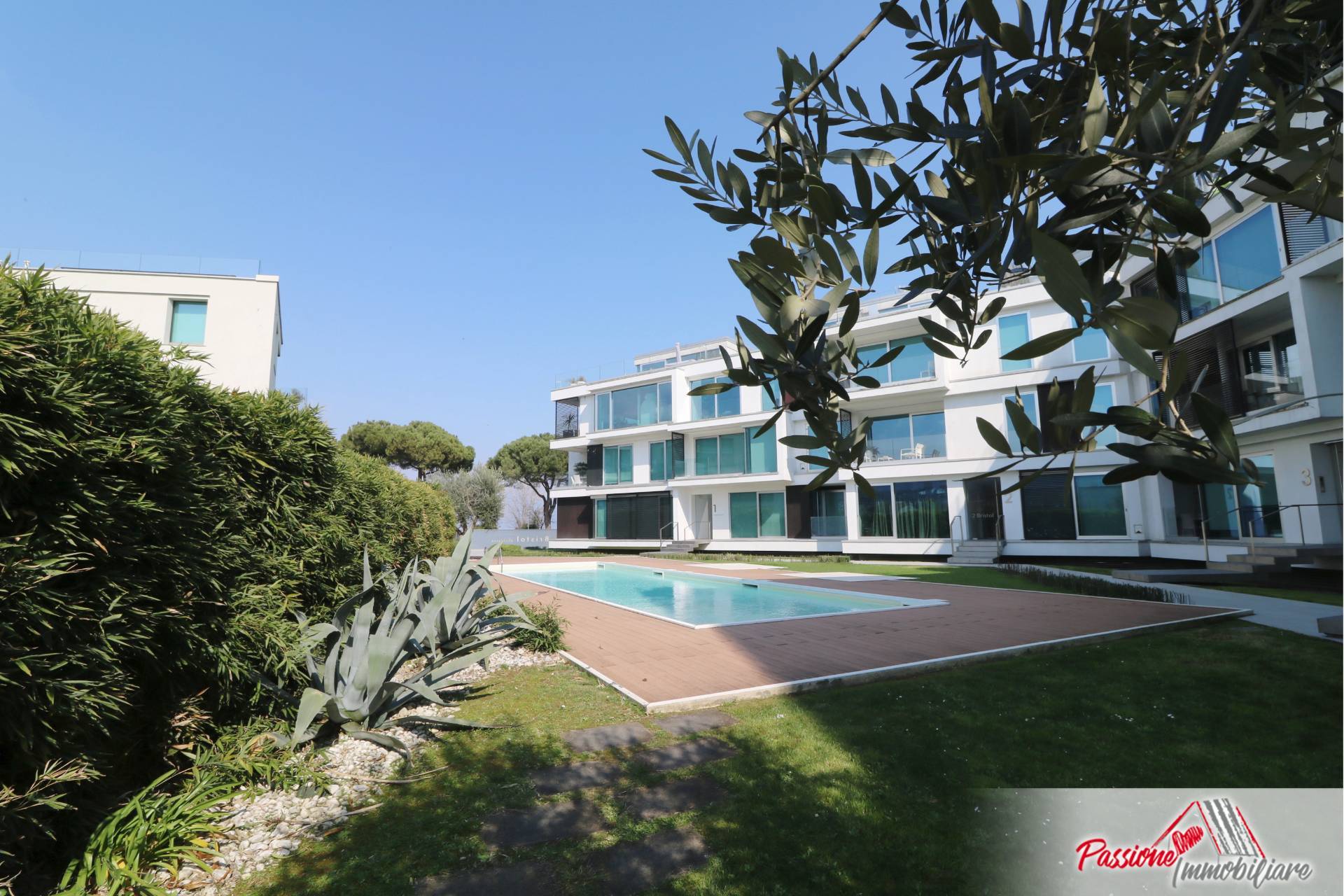 Appartamento in vendita a Lonato del Garda