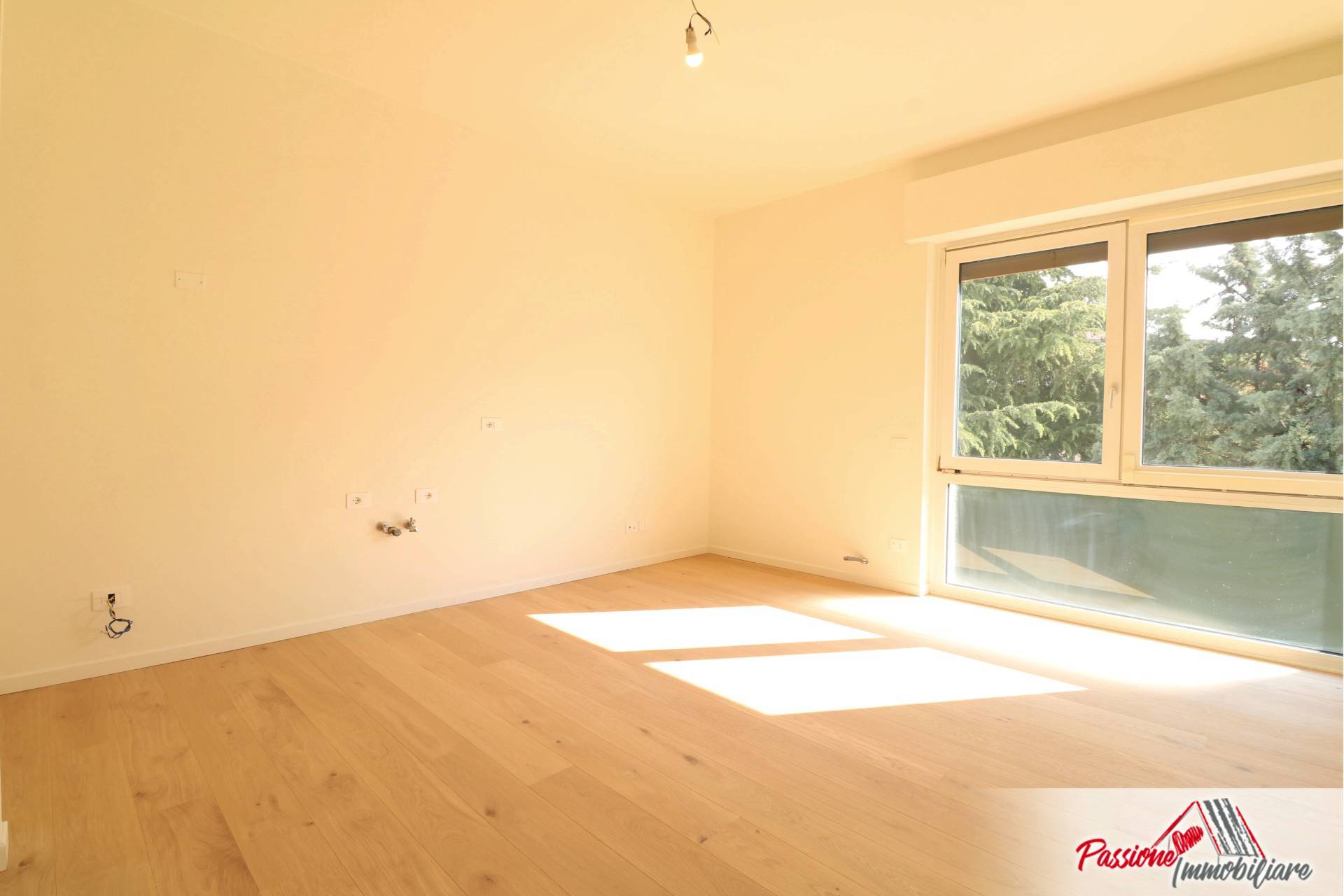 Appartamento in vendita a Verona, Ponte Crencano