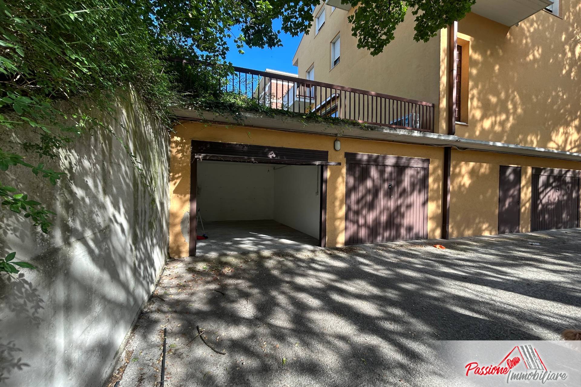 Box o garage in affitto a Verona, Ponte Crencano