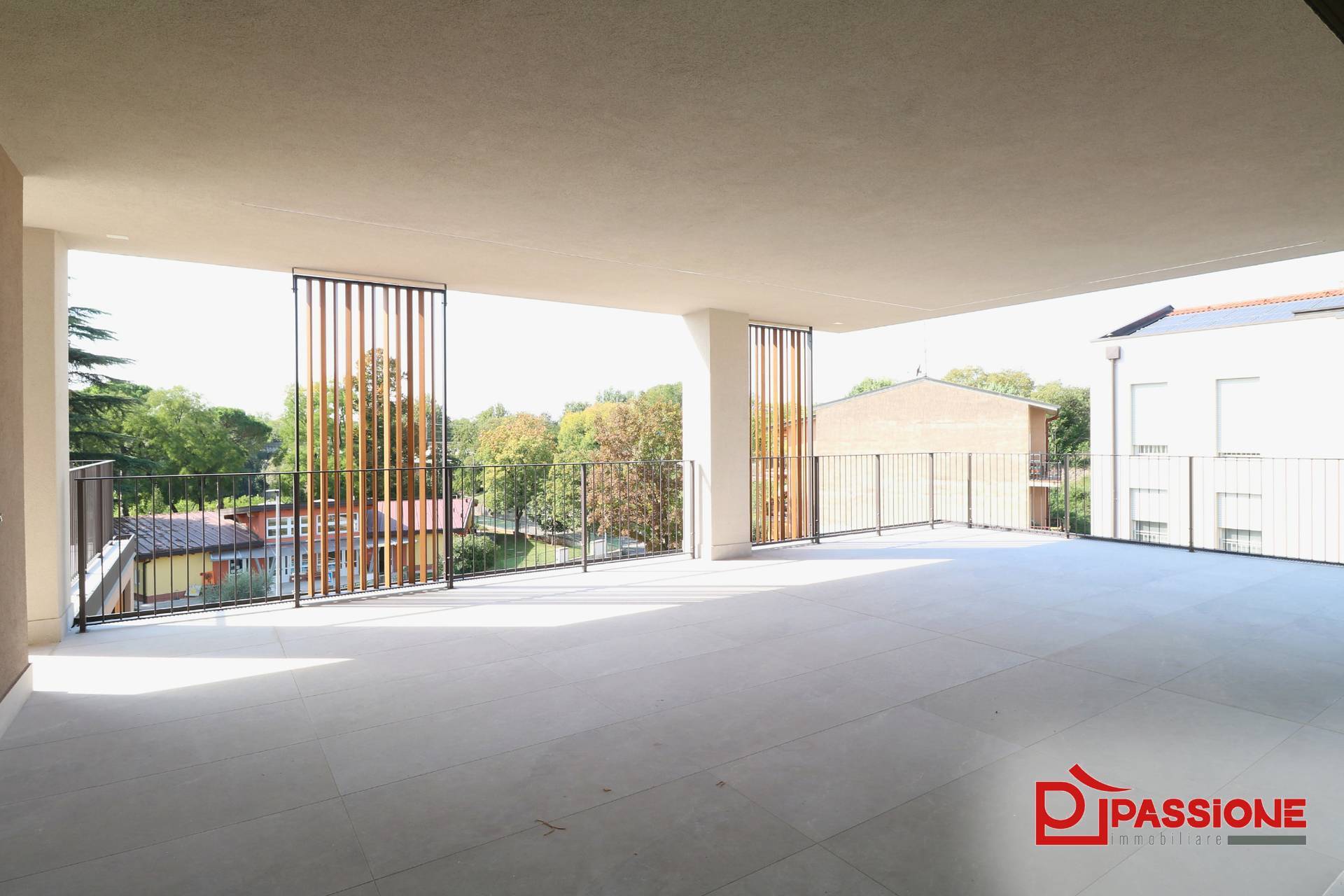 Appartamento in vendita a Verona, Parona