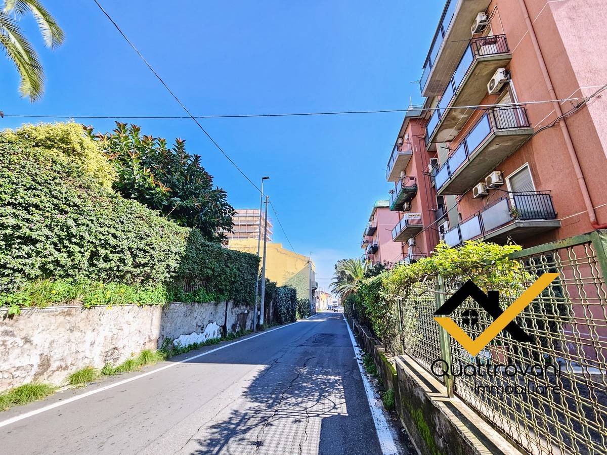 Appartamento in vendita a Tremestieri Etneo
