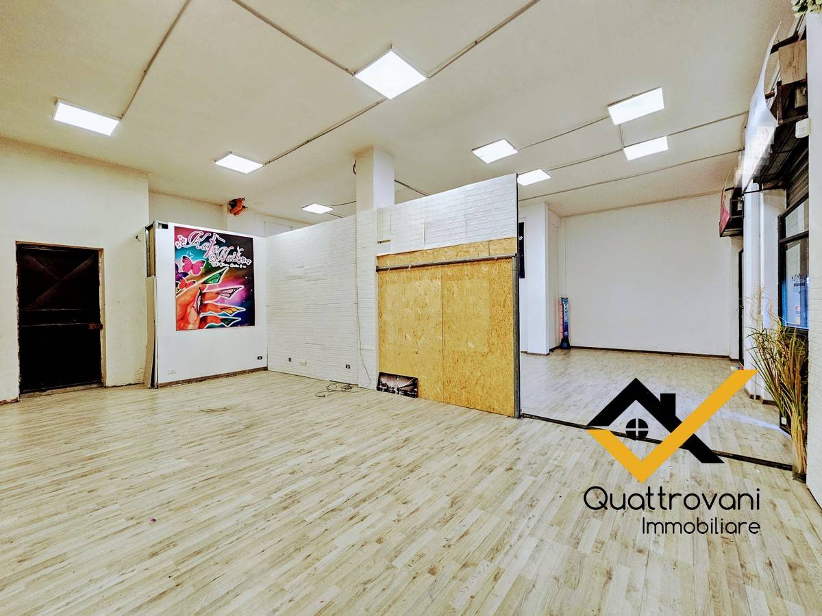 Locale commerciale in affitto a Catania