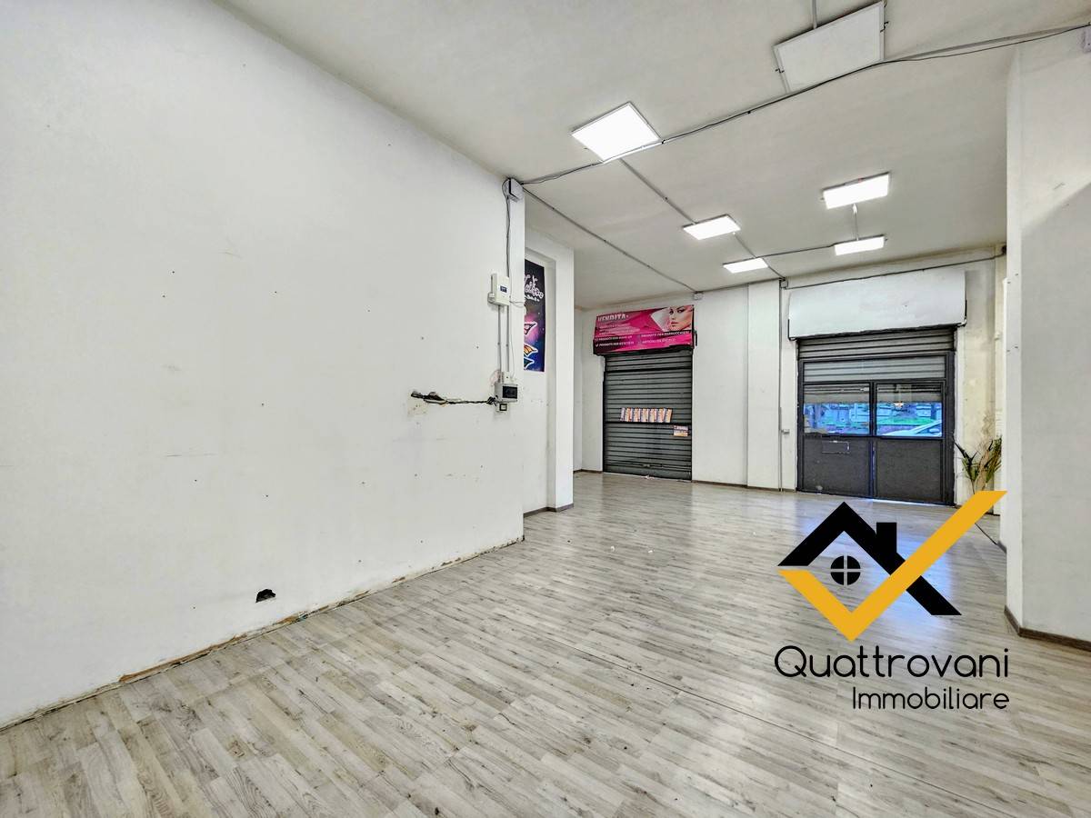 Locale commerciale in affitto a Catania