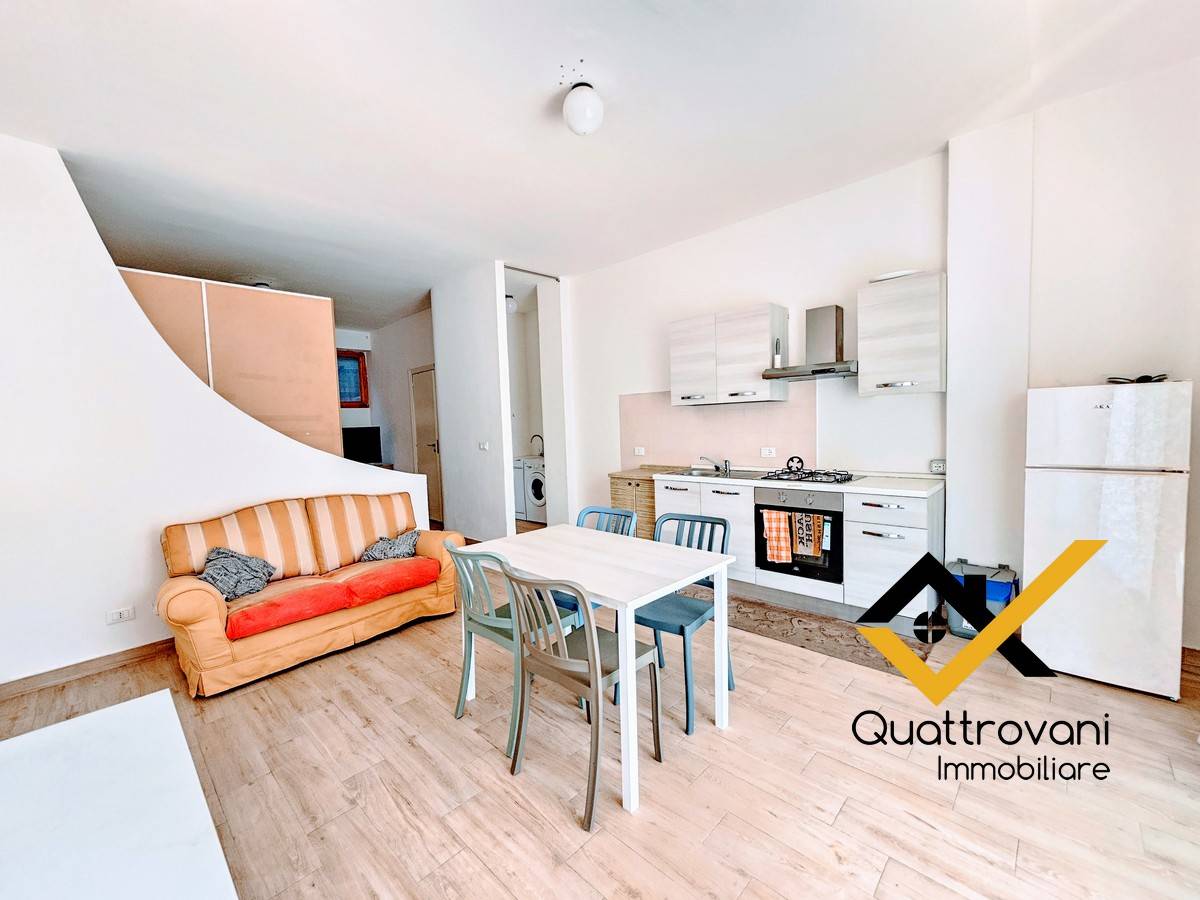 Appartamento in affitto a Aci Castello