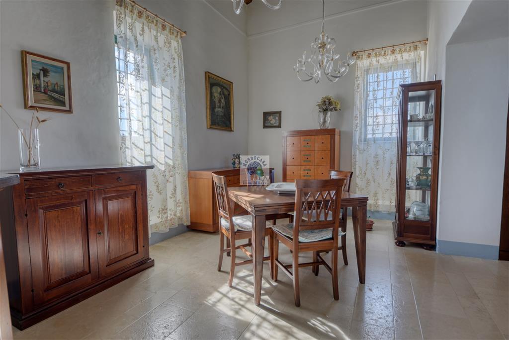 Villa con giardino in contrada oliva, Noto