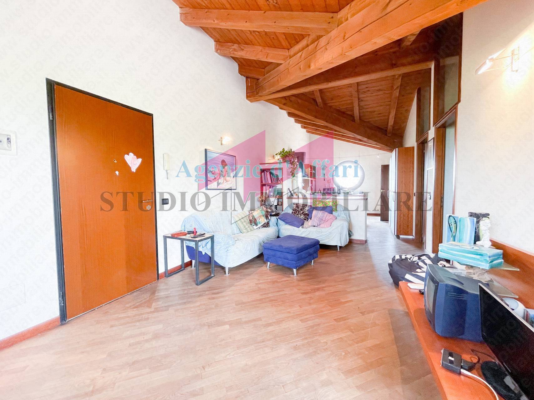 Appartamento in affitto a Ostiglia