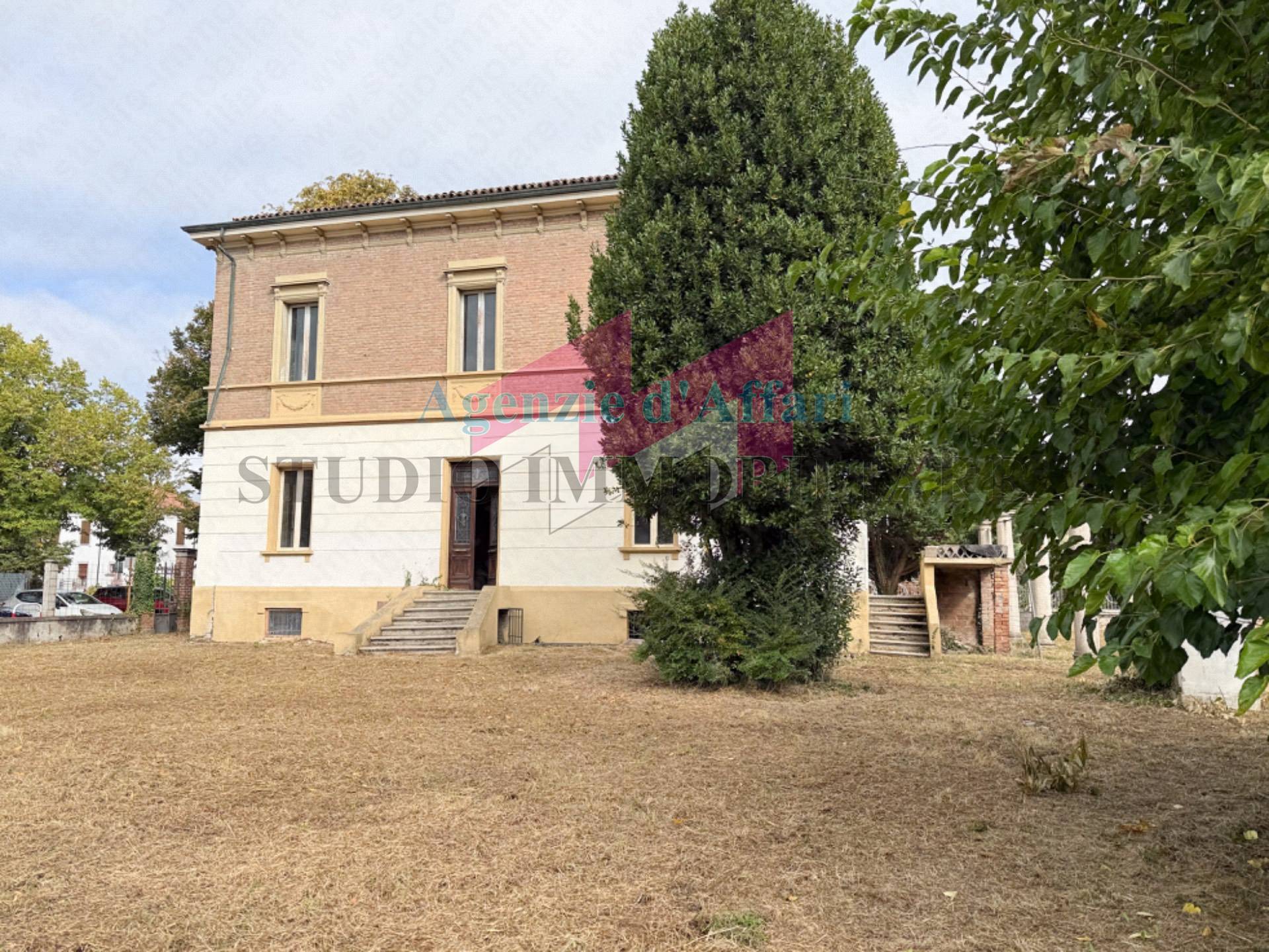 Villa Singola in vendita a Castelmassa